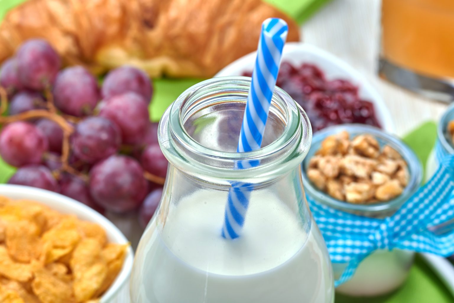 Peanut Butter and Grape Jelly Splash Nutricia